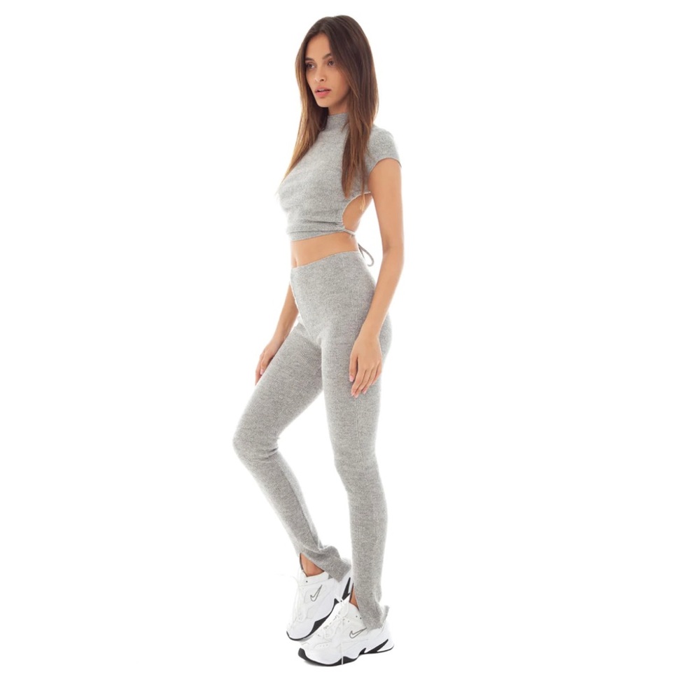 Are You Am I Sarei Sweater + Legging Set